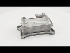 Original 06E117021J Aluminium Oil Cooler Mesin Mobil suku cadang untuk C7 3.0T