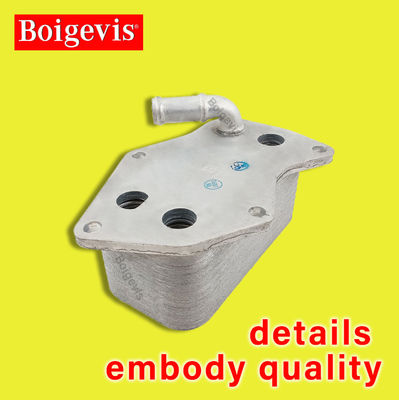 Radiator pendingin minyak untuk Golf R32 2.5 Koil kontak 07K117021C