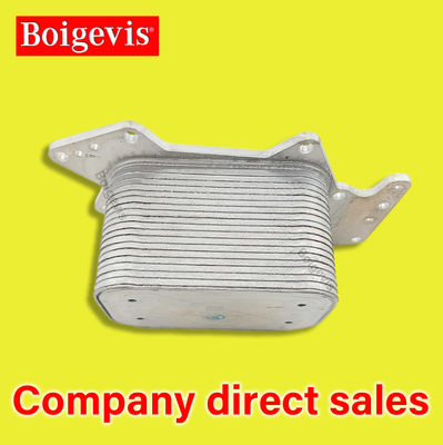 Penggantian Oil Cooler Radiator 059117021K Untuk Q5 Q7 3.0 Perbaikan